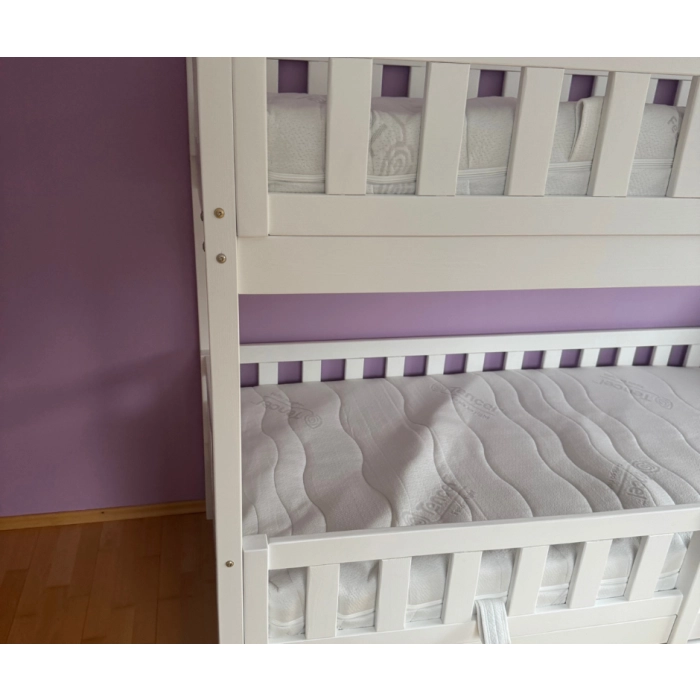 Nowoczesne łóżko piętrowe dziecięce ze schodami